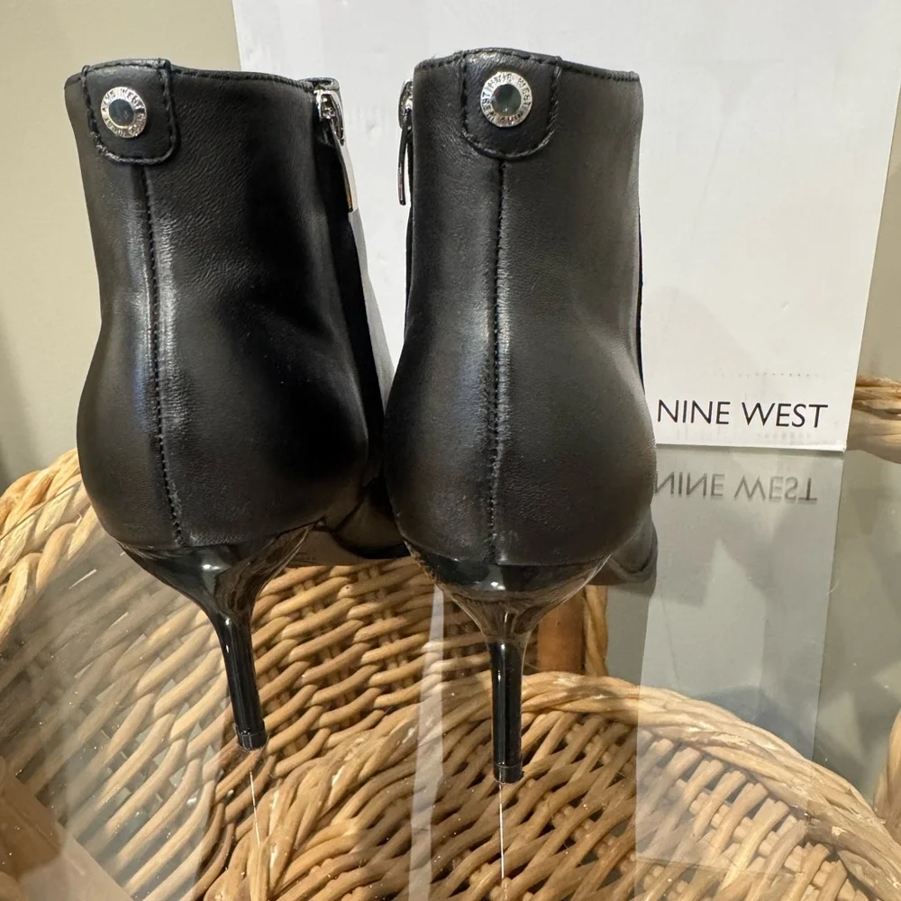 Nine West Sleek Black Ankle Booties - Picture 4 of 4